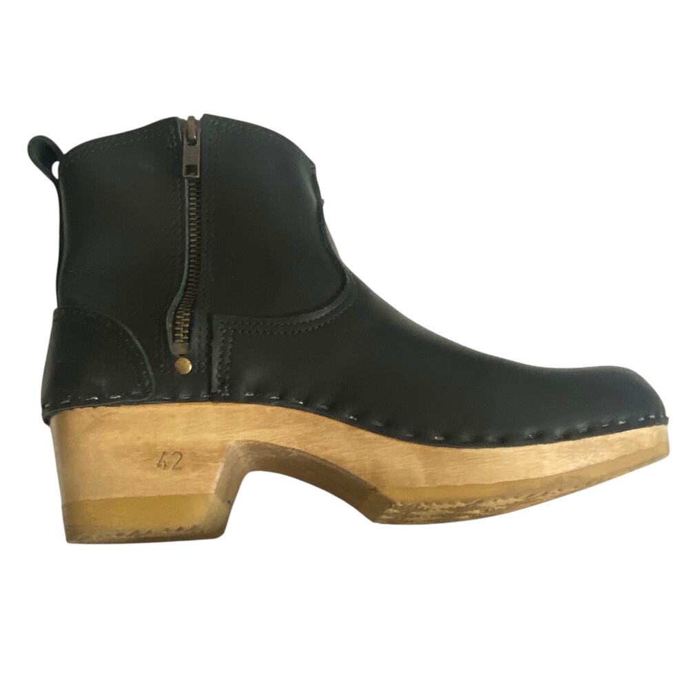Women's Black Leather Clog Ankle Boots with Buckle - Picture 7 of 9